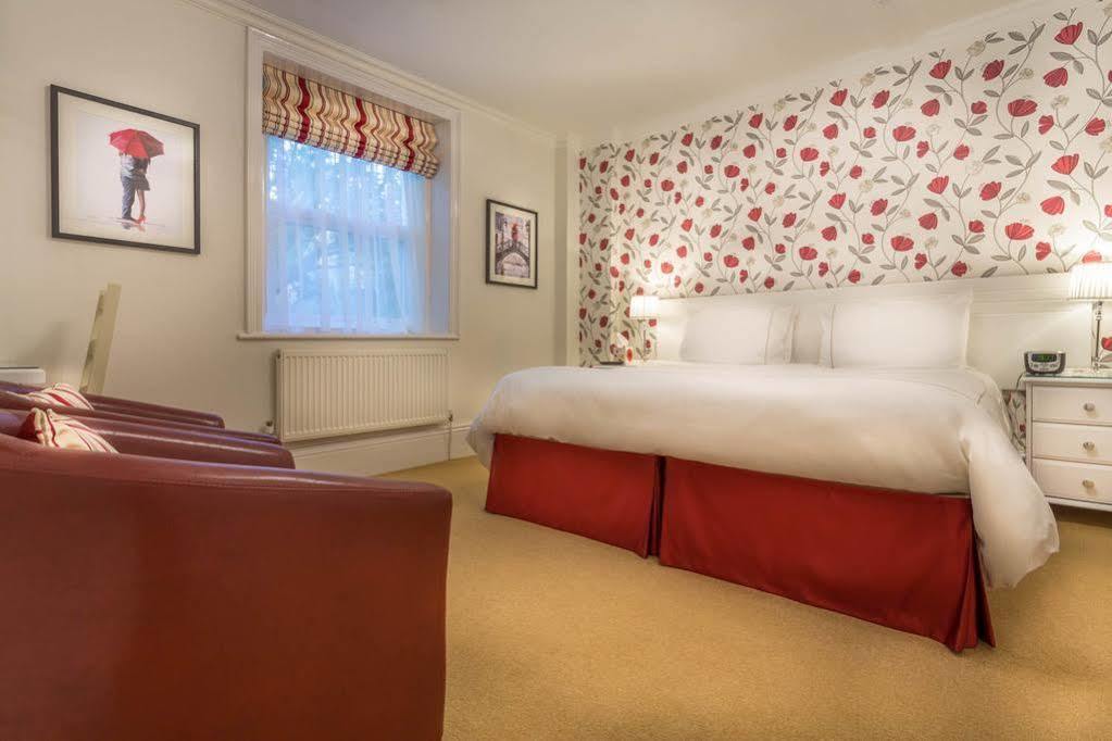 Balincourt Hotell Bournemouth Eksteriør bilde A bedroom at the hotel