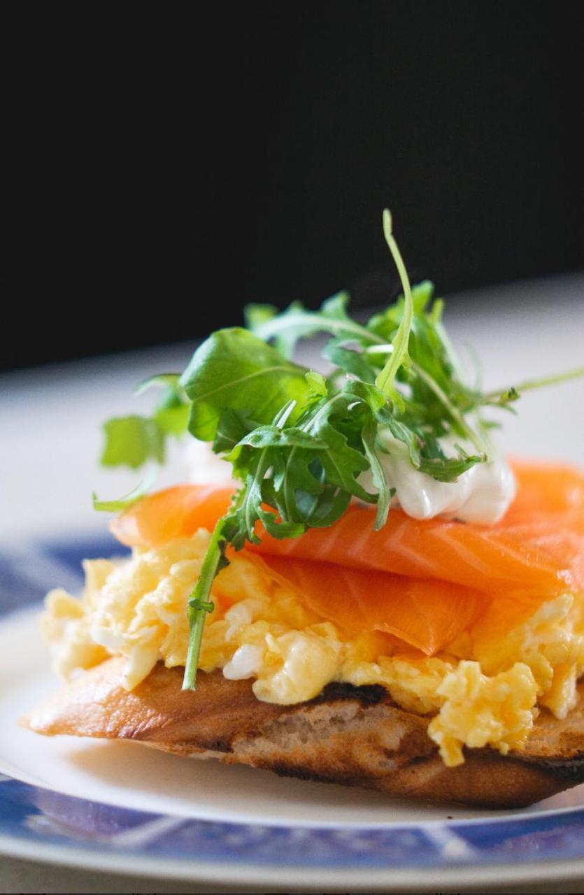 Balincourt Hotell Bournemouth Eksteriør bilde Watercress on a salmon salad